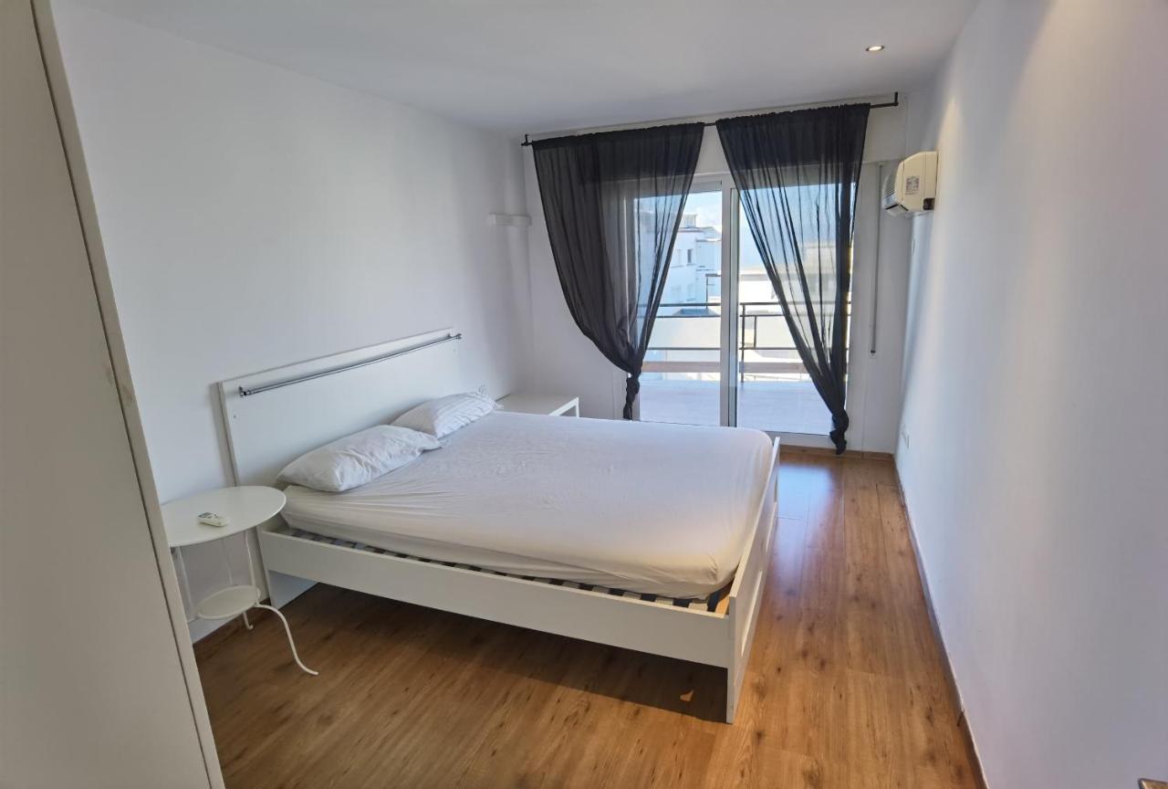 Apartmán Tortosa Planet Costa Dorada Salou Exteriér fotografie